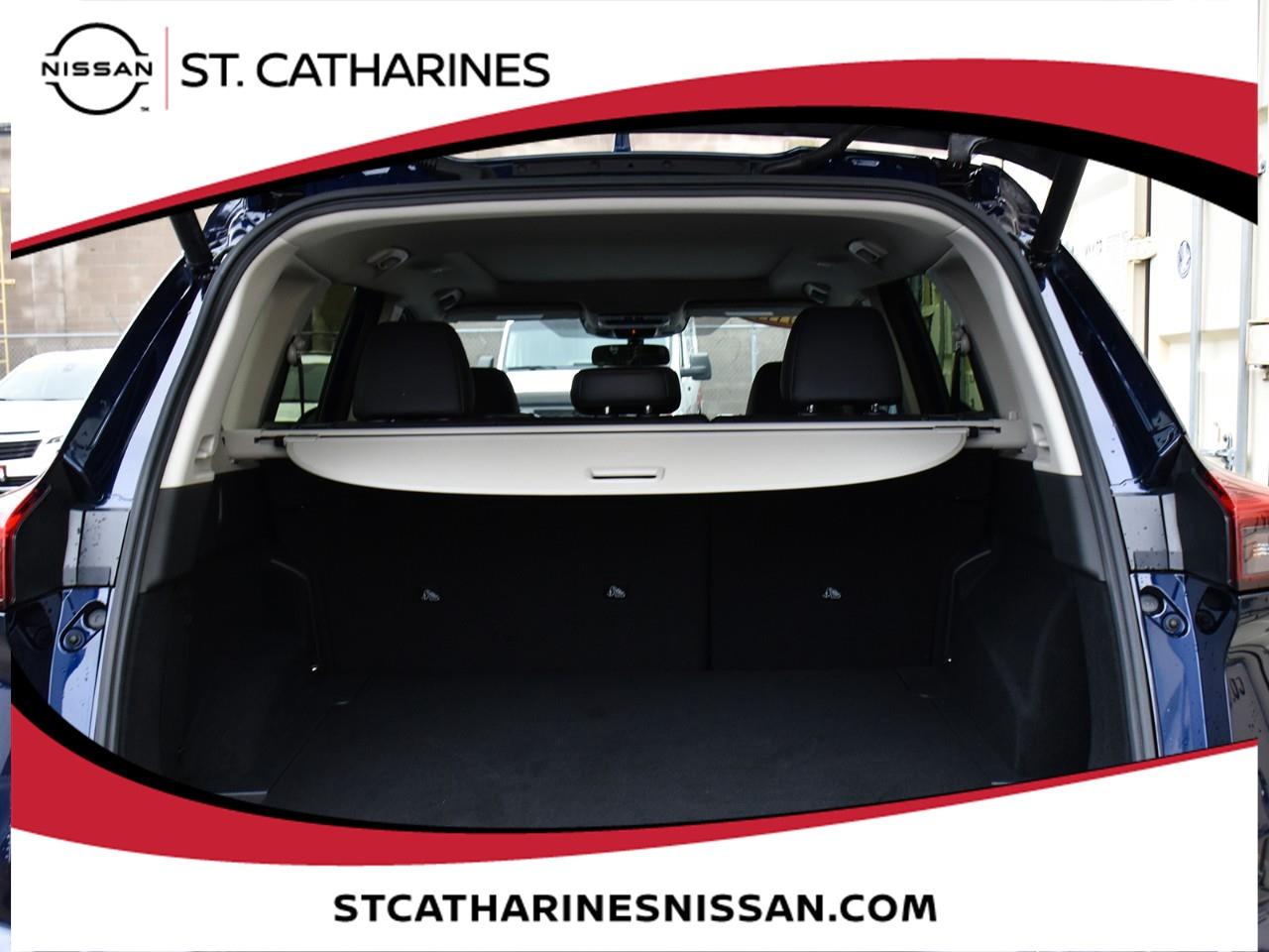 2025 Nissan Rogue Midnight Edition Photo