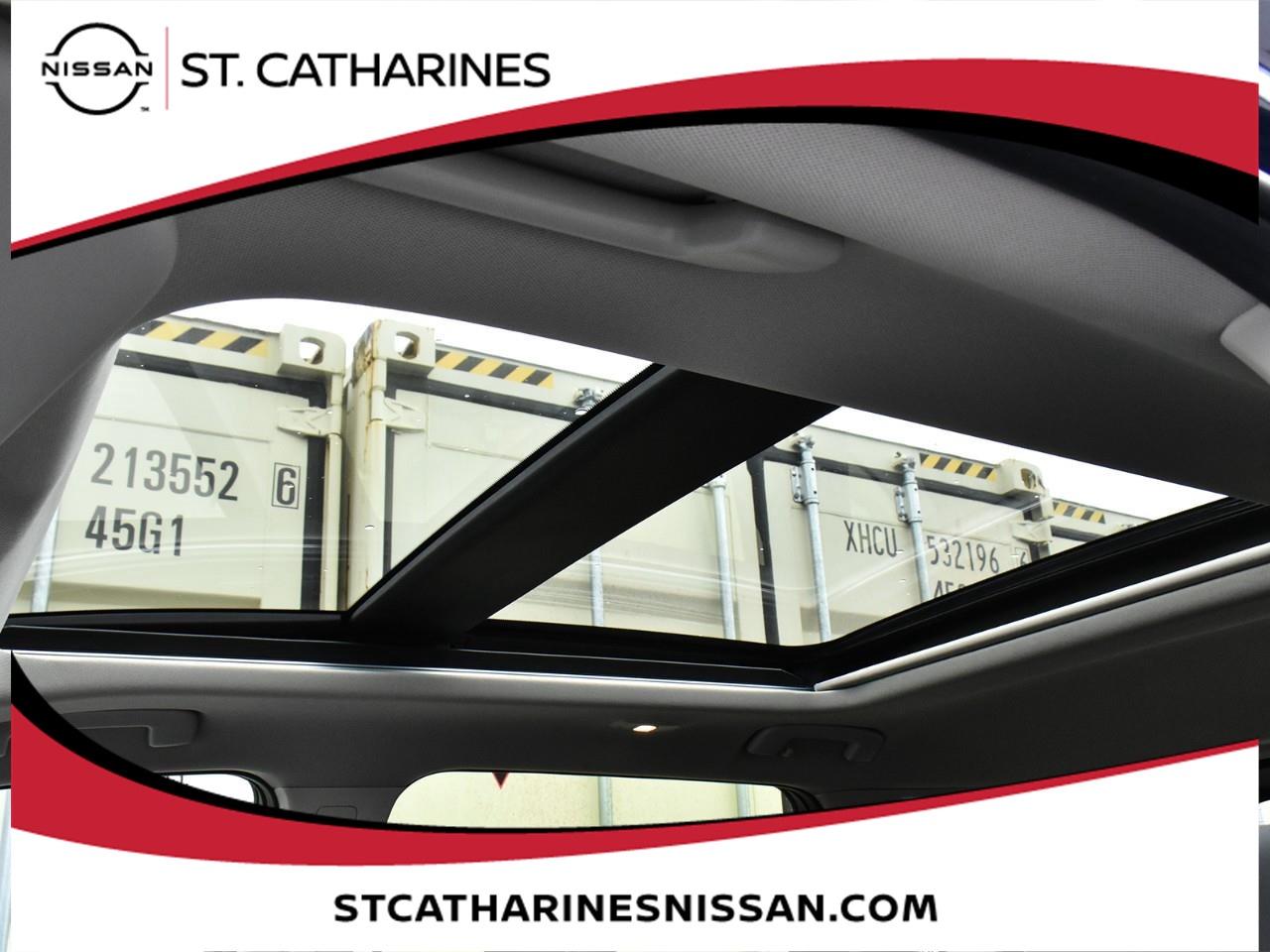 2025 Nissan Rogue Midnight Edition Photo