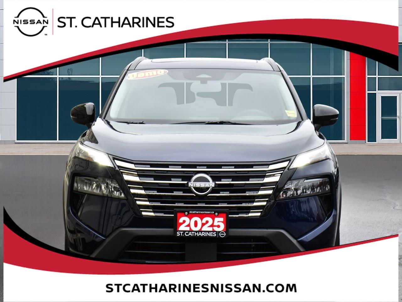 2025 Nissan Rogue Midnight Edition Photo4