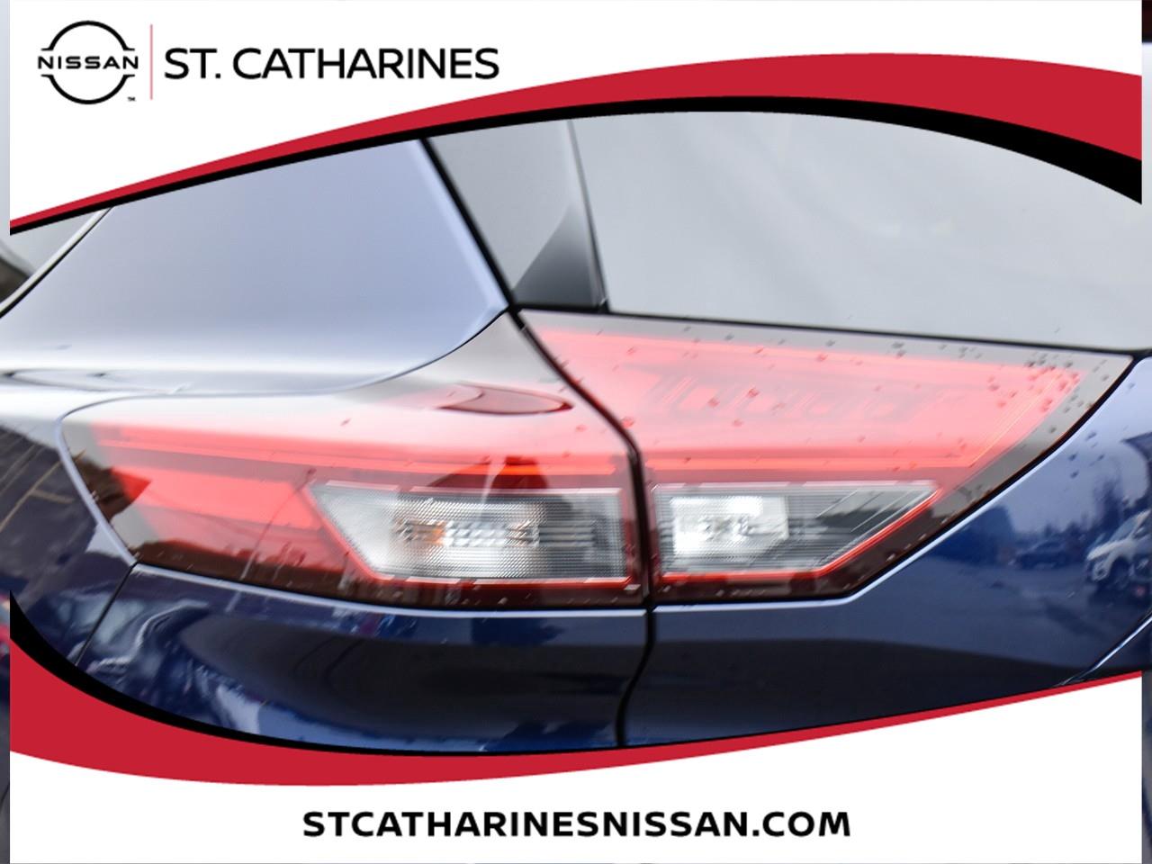 2025 Nissan Rogue Midnight Edition Photo