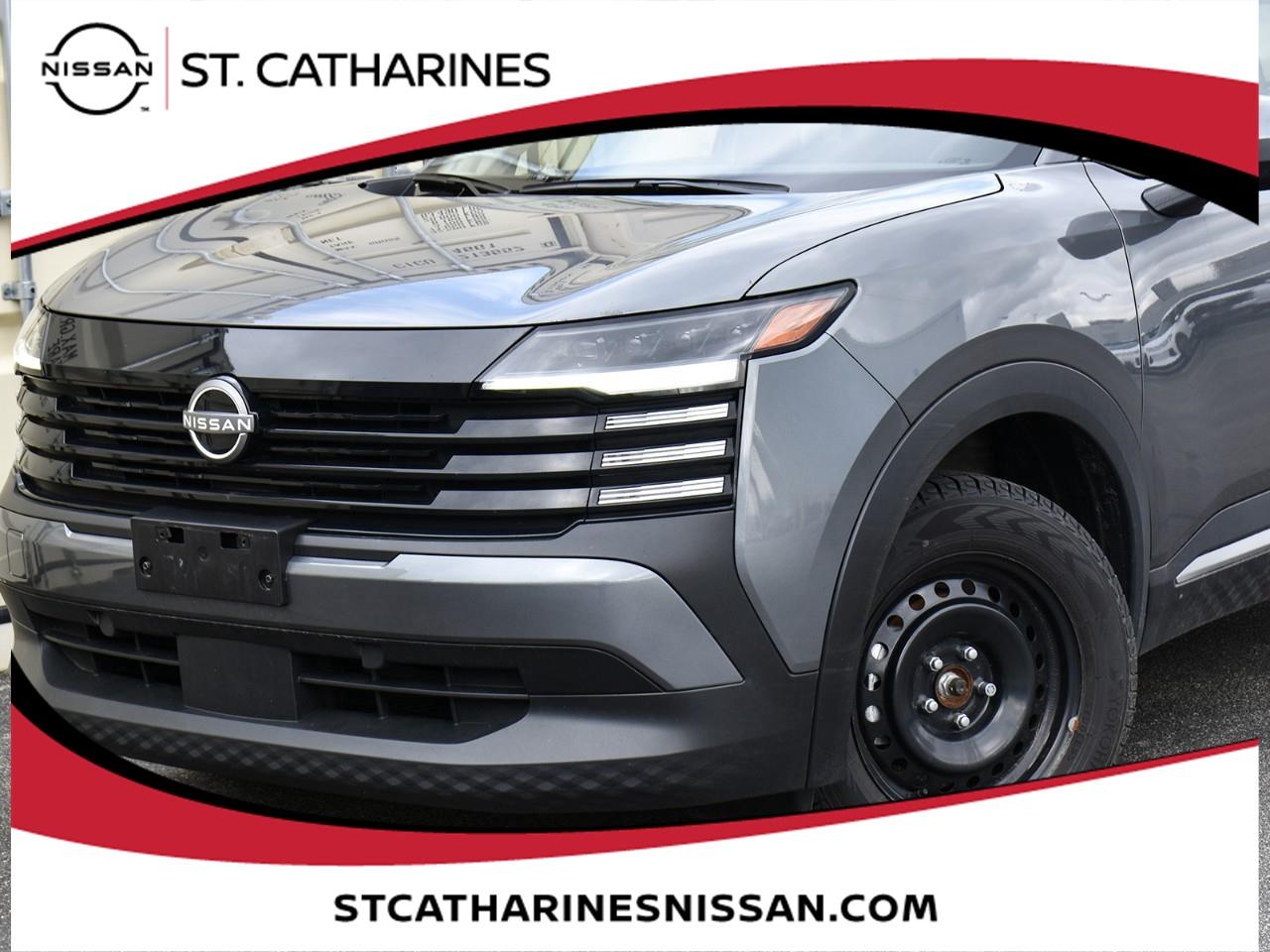 2025 Nissan Kicks SV Photo