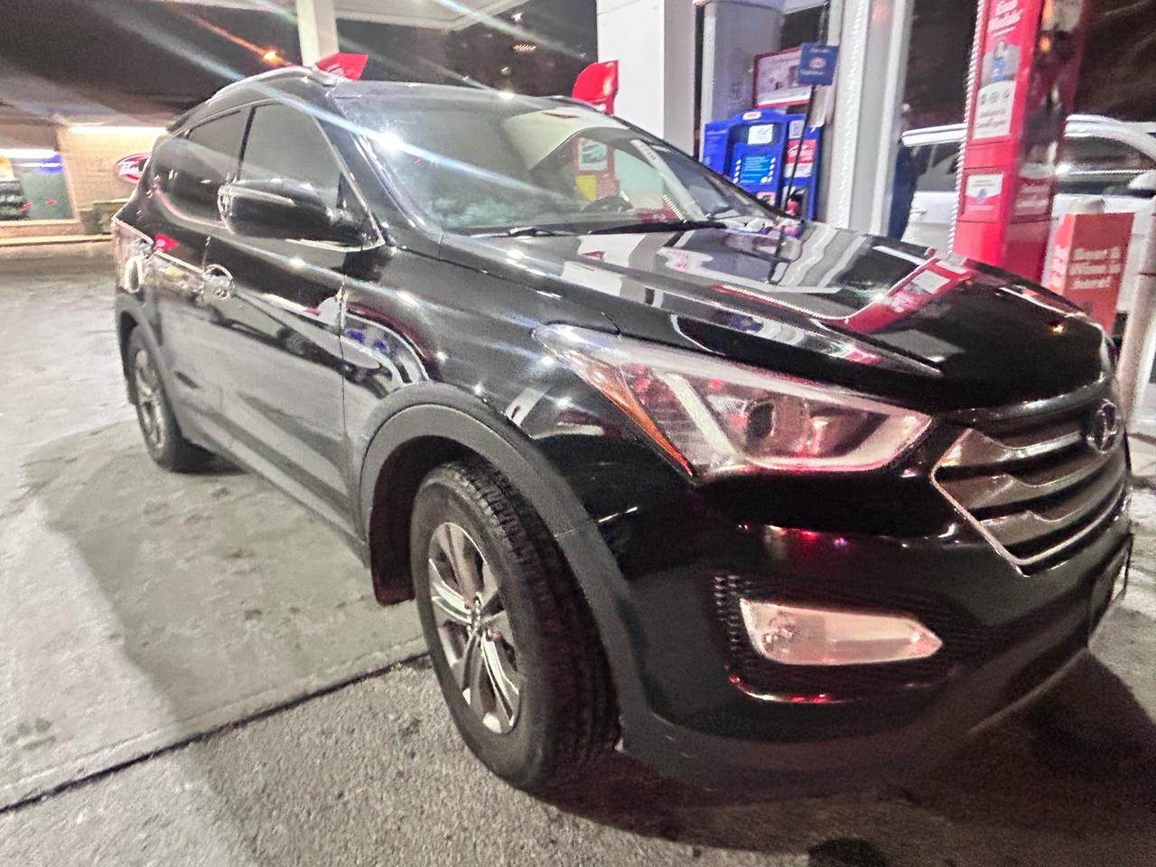 2016 Hyundai Santa Fe Sport AWD 4dr 2.4L Luxury Photo1