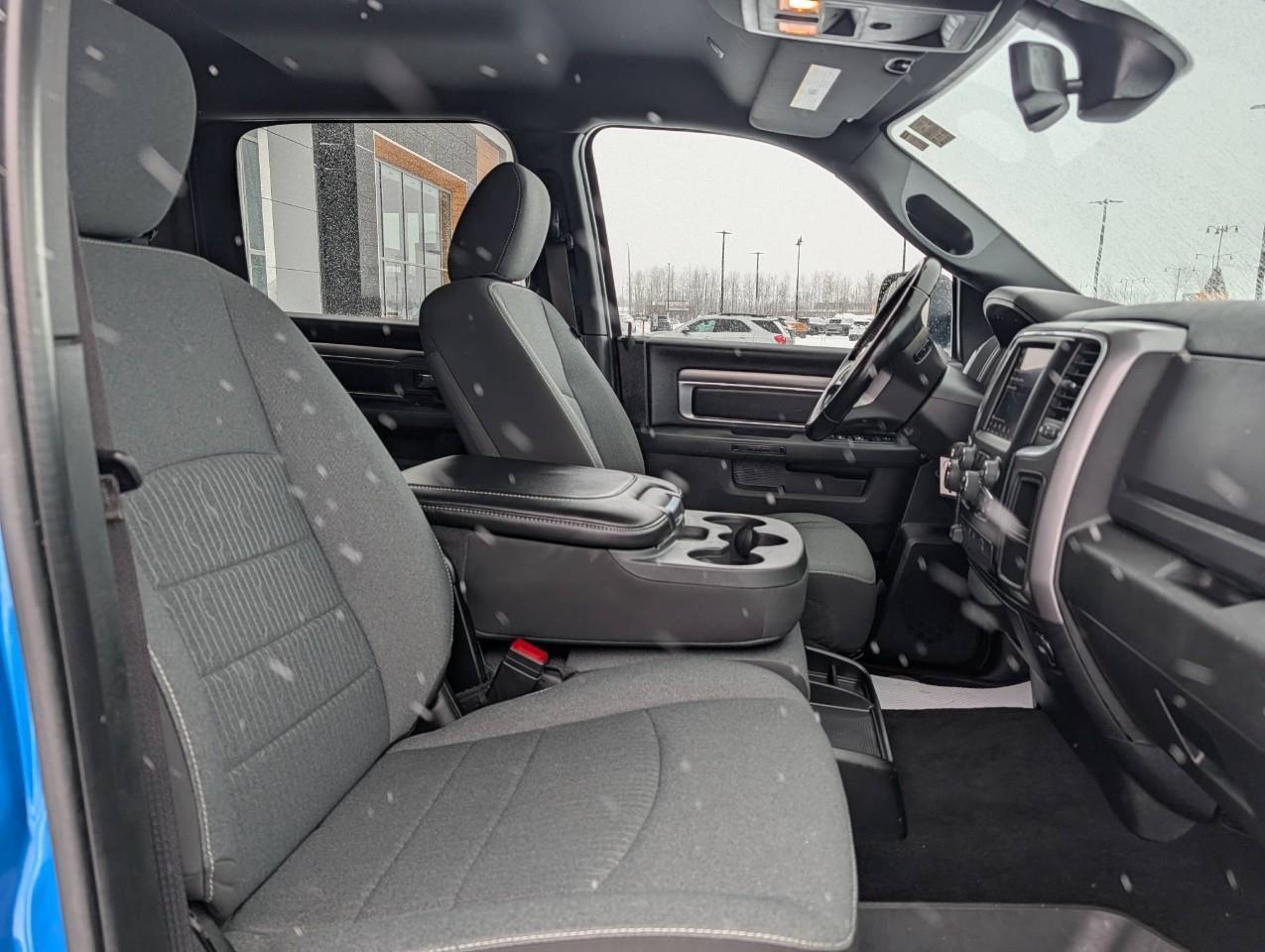 2022 RAM 1500 Classic SLT Photo