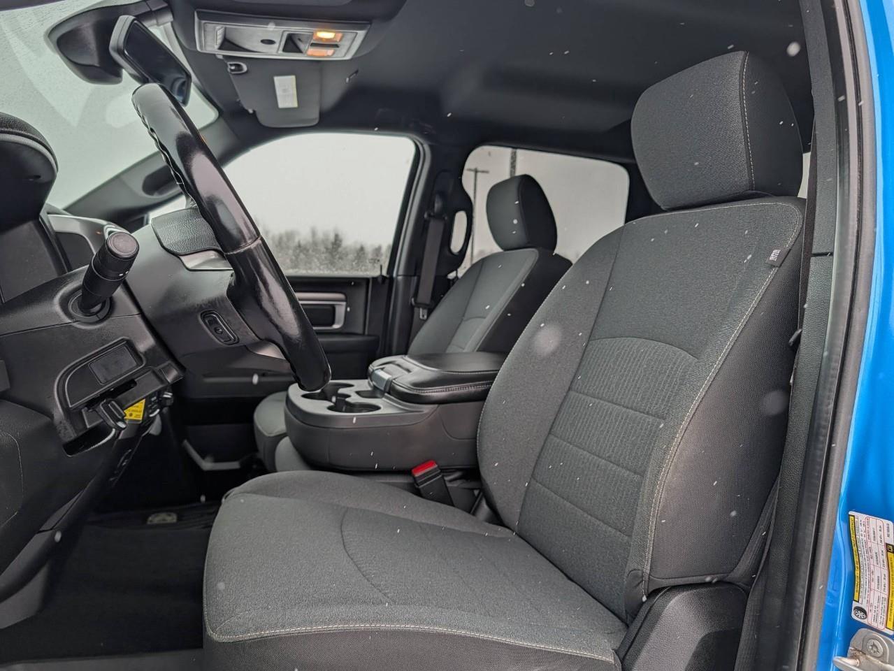 2022 RAM 1500 Classic SLT Photo