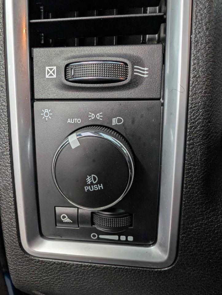 2022 RAM 1500 Classic SLT Photo