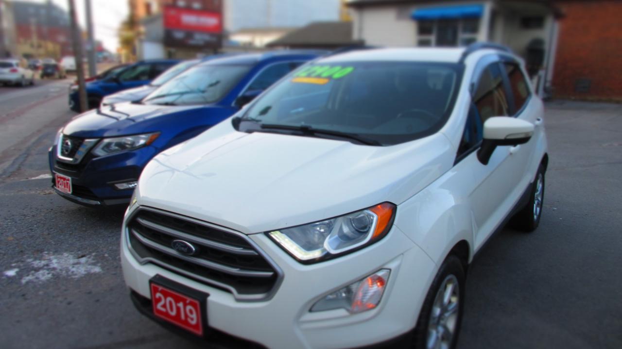 2019 Ford EcoSport SE Front-Wheel Drive Sport Utility Photo0