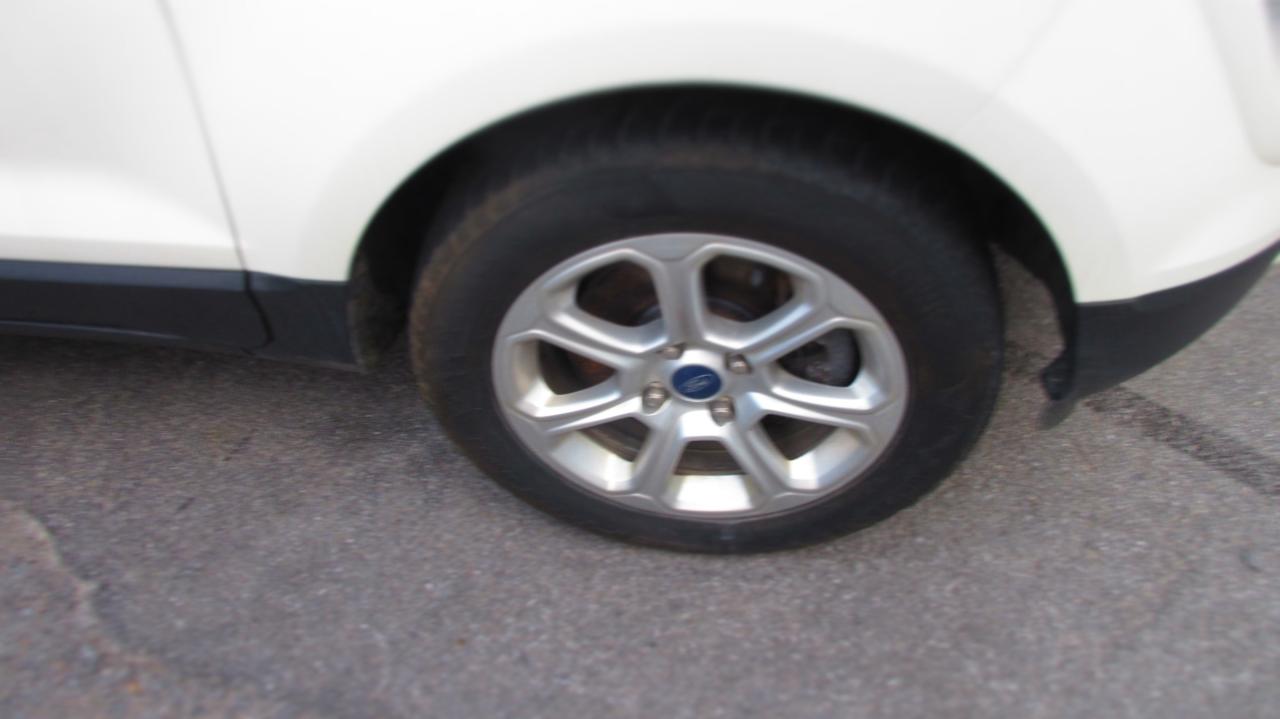 2019 Ford EcoSport SE Front-Wheel Drive Sport Utility Photo2