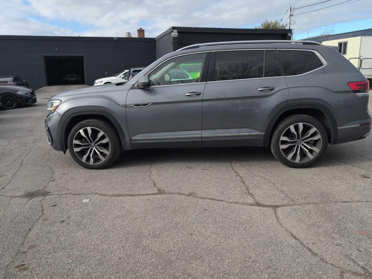 2022 Volkswagen Atlas Execline 3.6 FSI 4MOTION Photo2