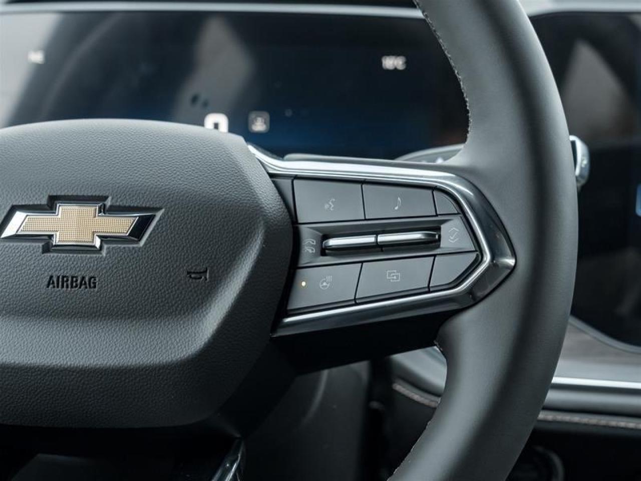 2025 Chevrolet Suburban Premier 4dr 4x4 Photo