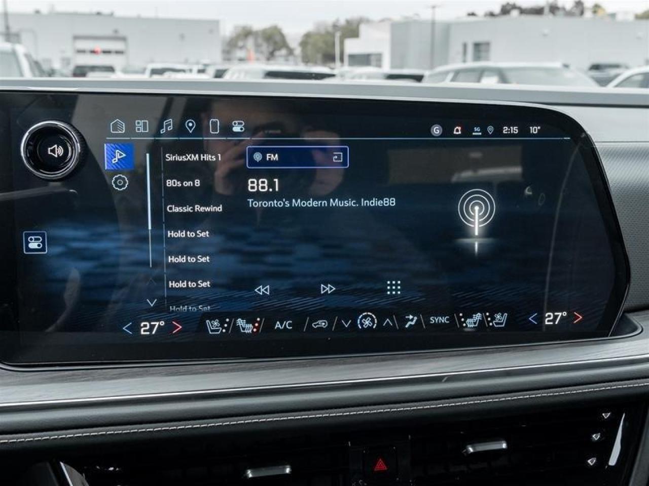 2025 Chevrolet Suburban Premier 4dr 4x4 Photo