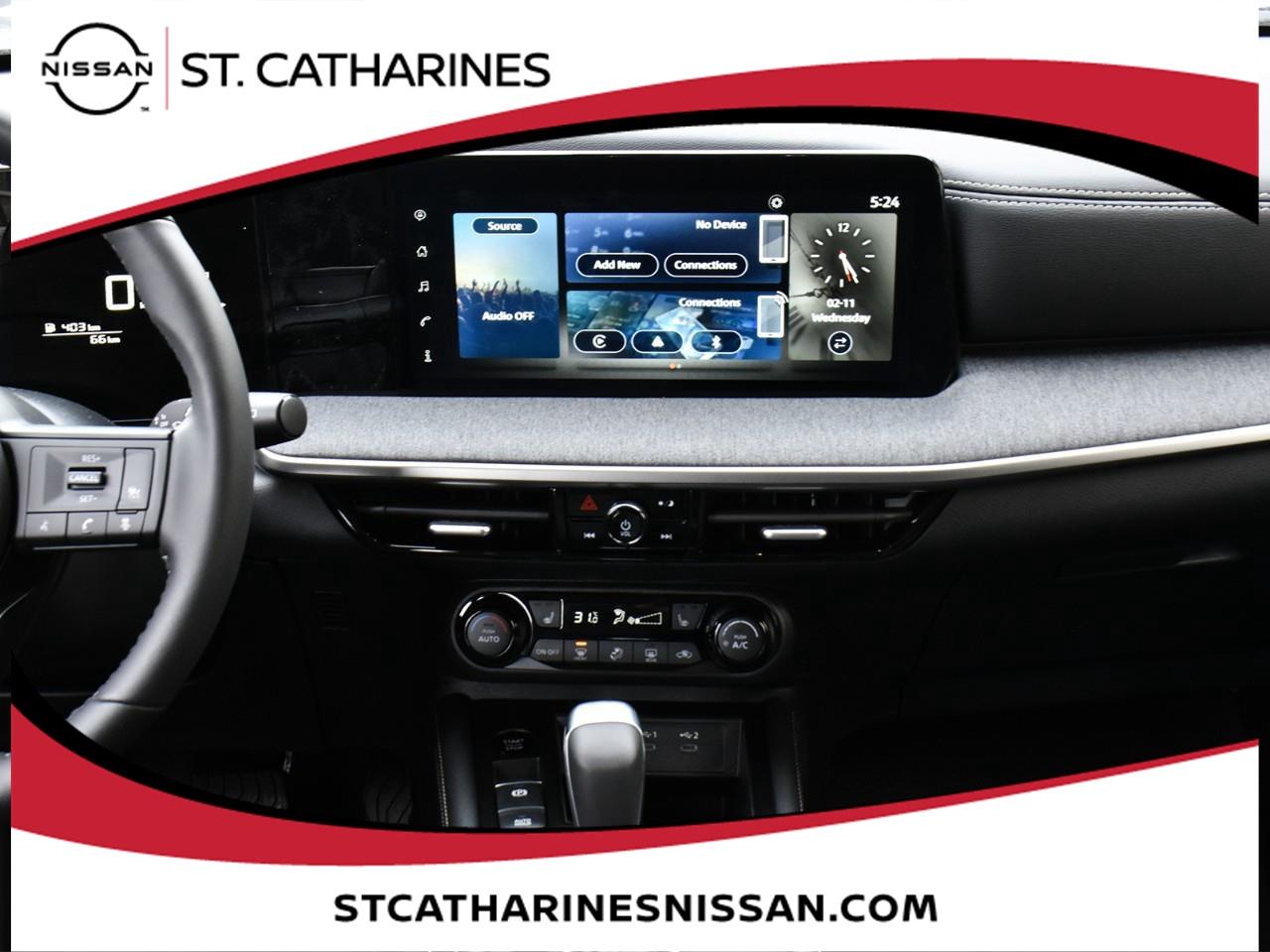 2025 Nissan Kicks SV Photo