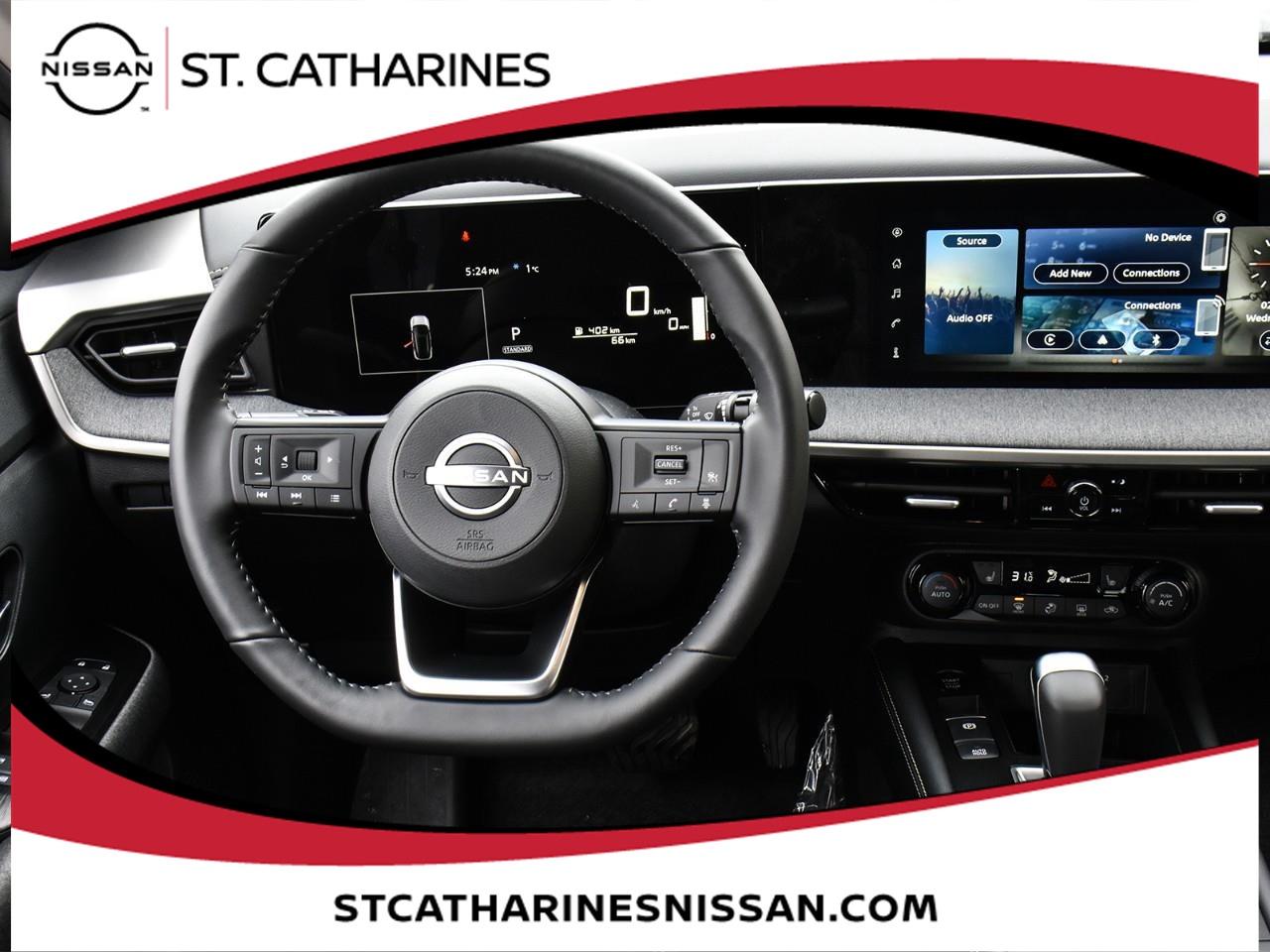 2025 Nissan Kicks SV Photo