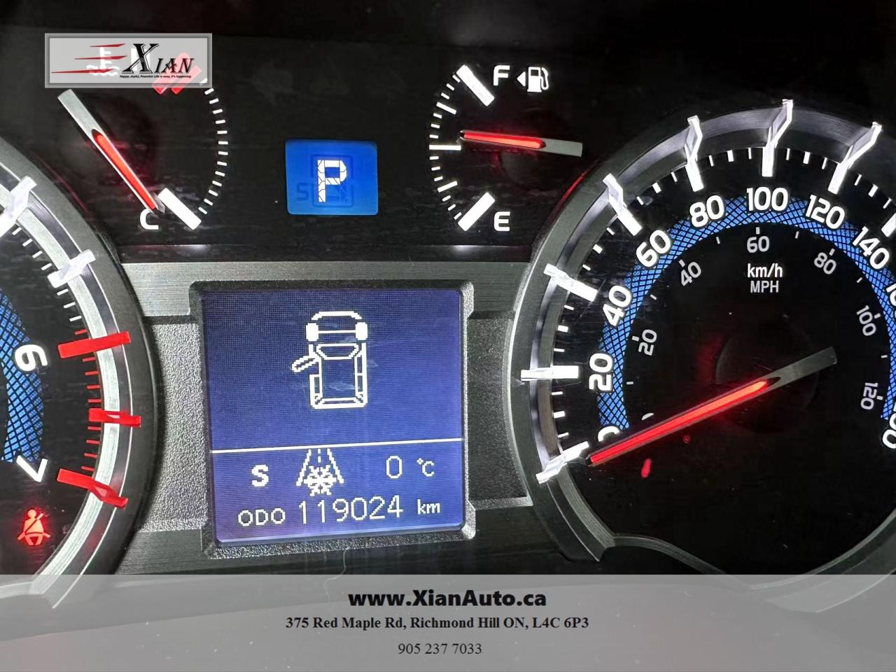 2018 Toyota 4Runner 4WD/LOW KMS/LIMITED/7 SEATER/WELL SERVICED Photo