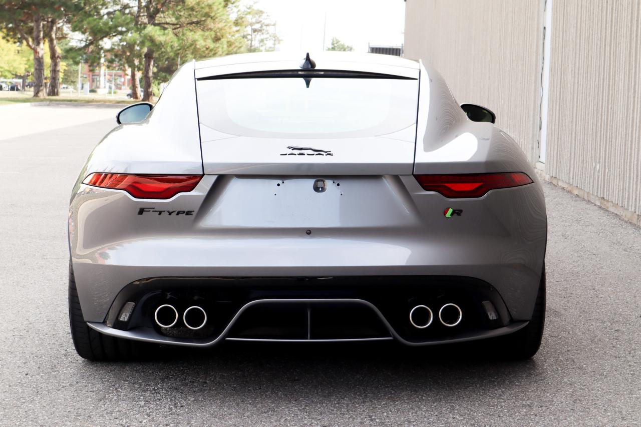 2021 Jaguar F-Type  Photo