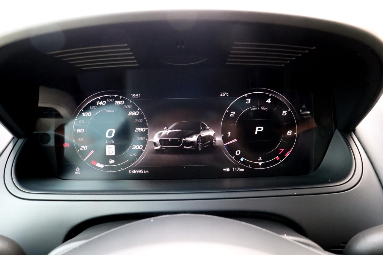 2021 Jaguar F-Type  Photo