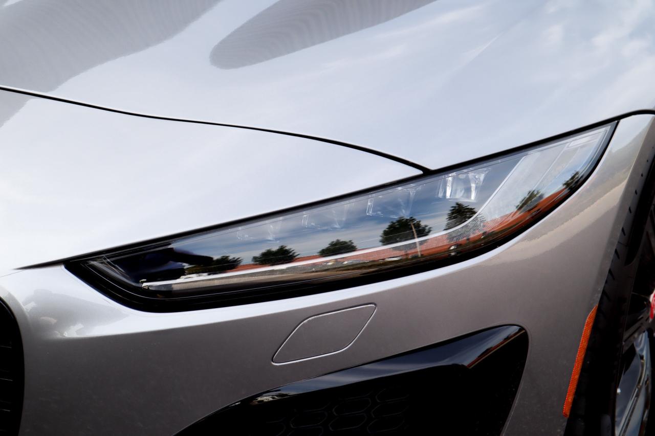 2021 Jaguar F-Type  Photo