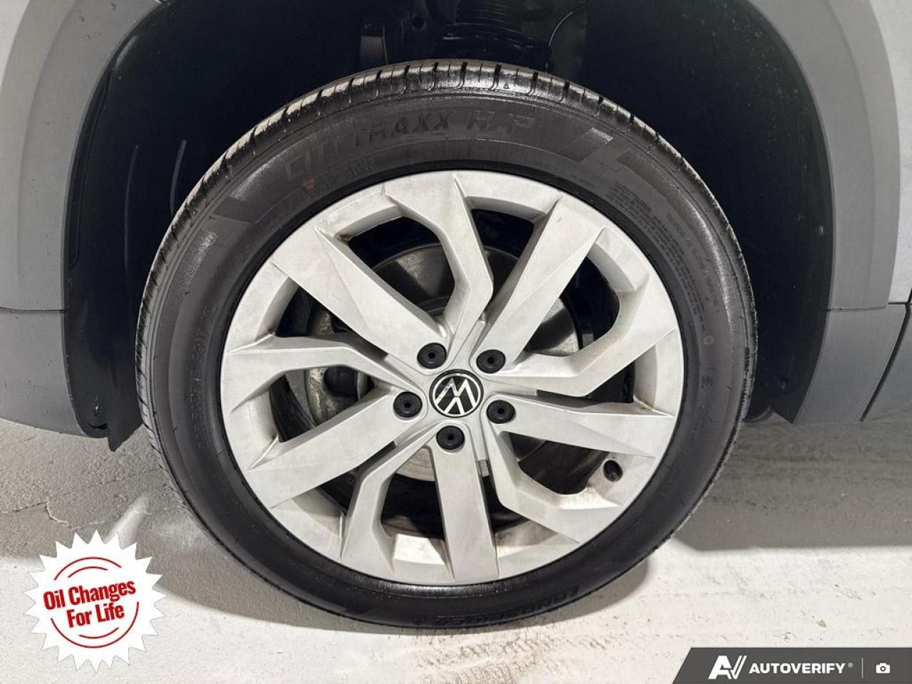 2022 Volkswagen Taos Comfortline 4Motion Photo