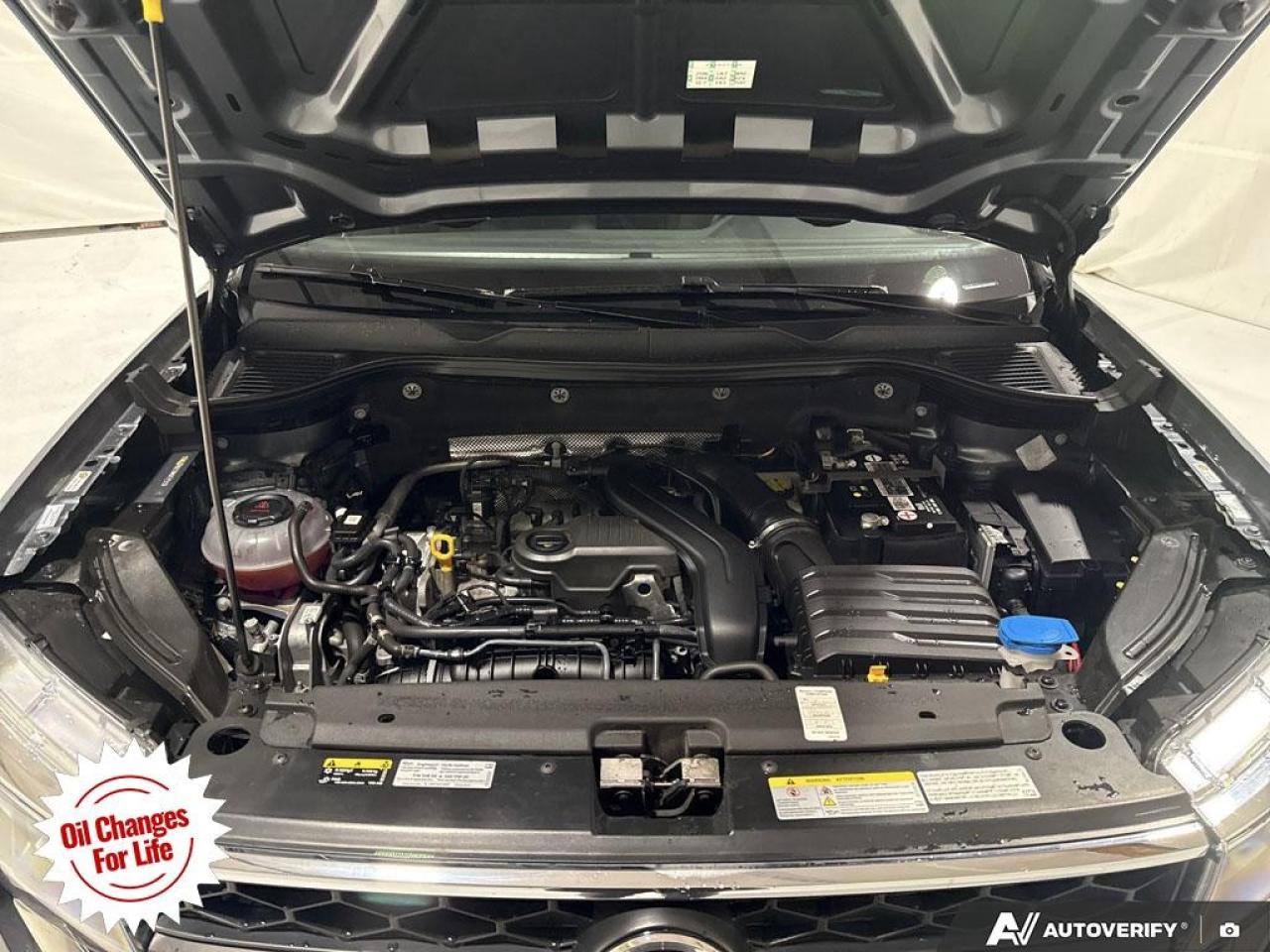 2022 Volkswagen Taos Comfortline 4Motion Photo