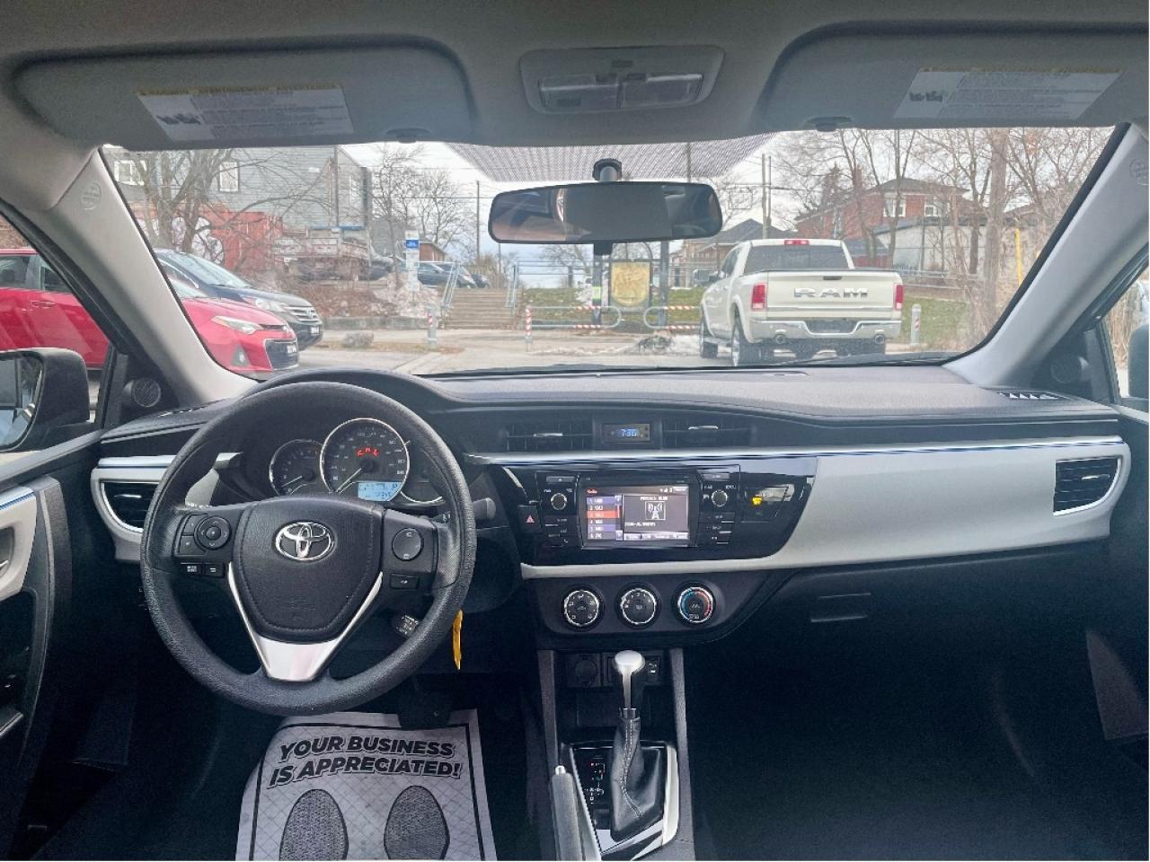 2015 Toyota Corolla ONE OWNER CERTIFIED Photo