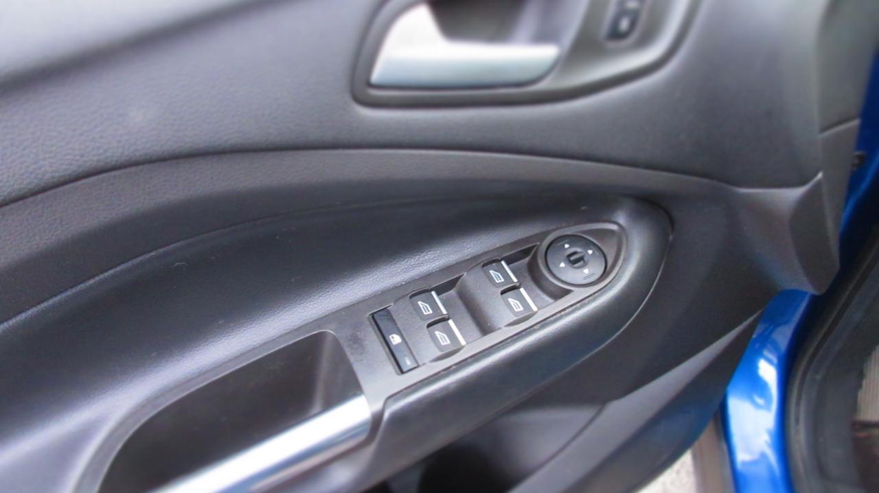 2019 Ford Escape SE 4dr 4x4 Photo