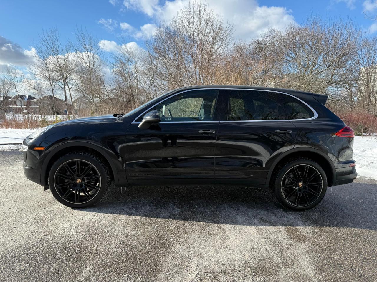 2015 Porsche Cayenne S - AWD - UPGRADED WHEEL PACKAGE - BOSE SOUND SYST Photo