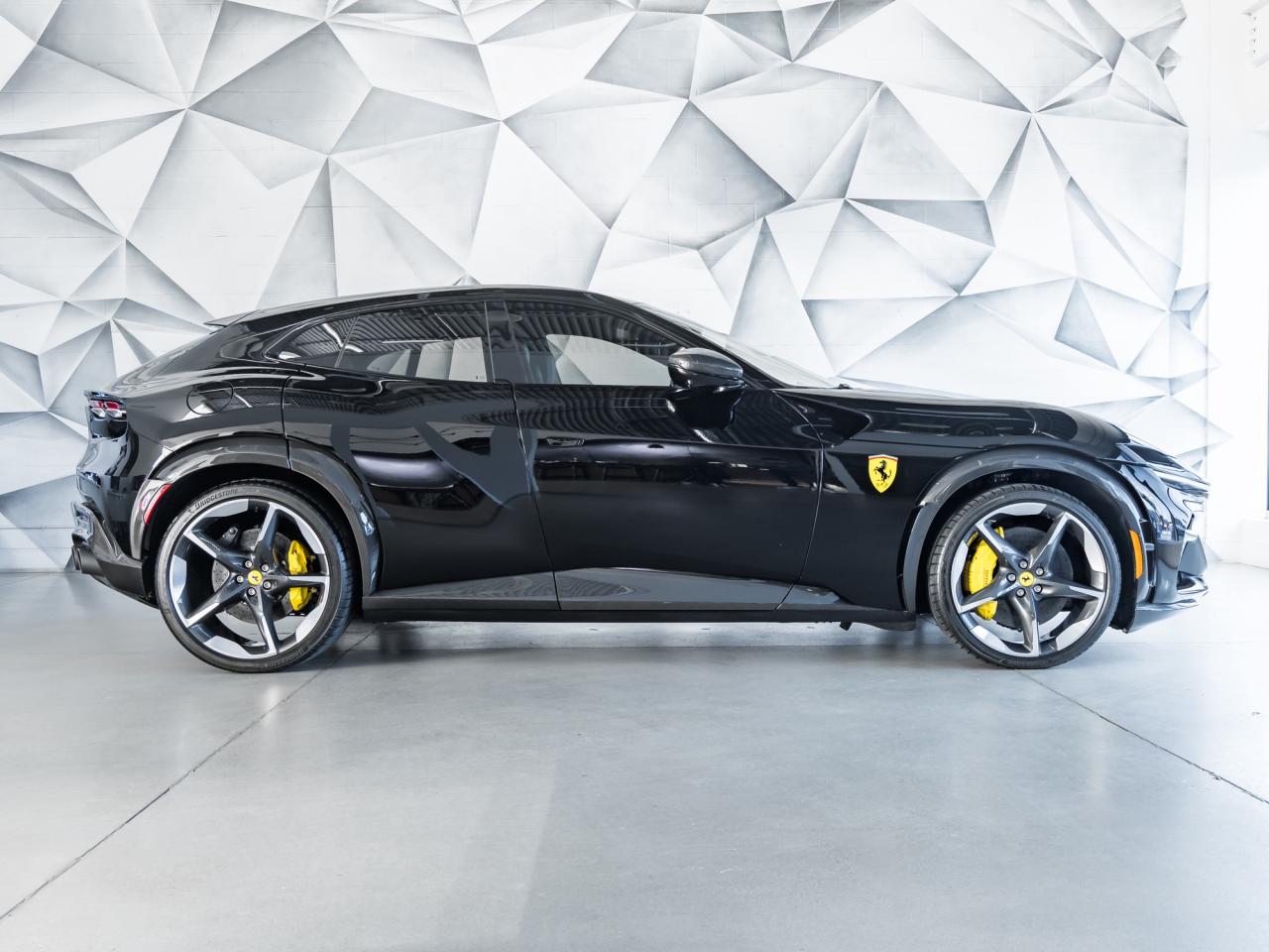 2024 Ferrari Purosangue AWD Photo