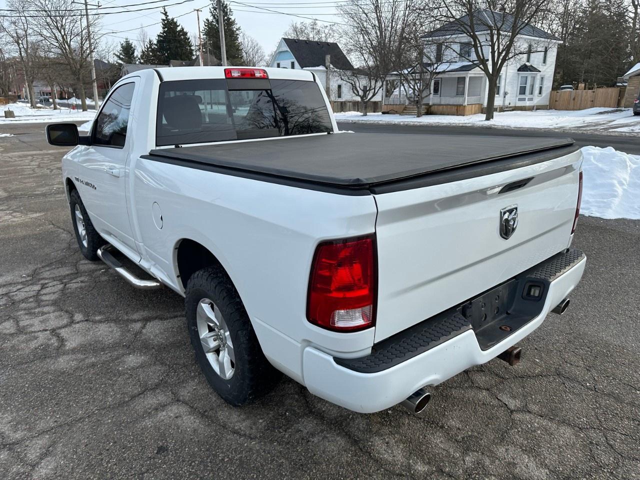 2011 RAM 1500 2WD Regular Cab 6.4 Ft Box R/T Photo3