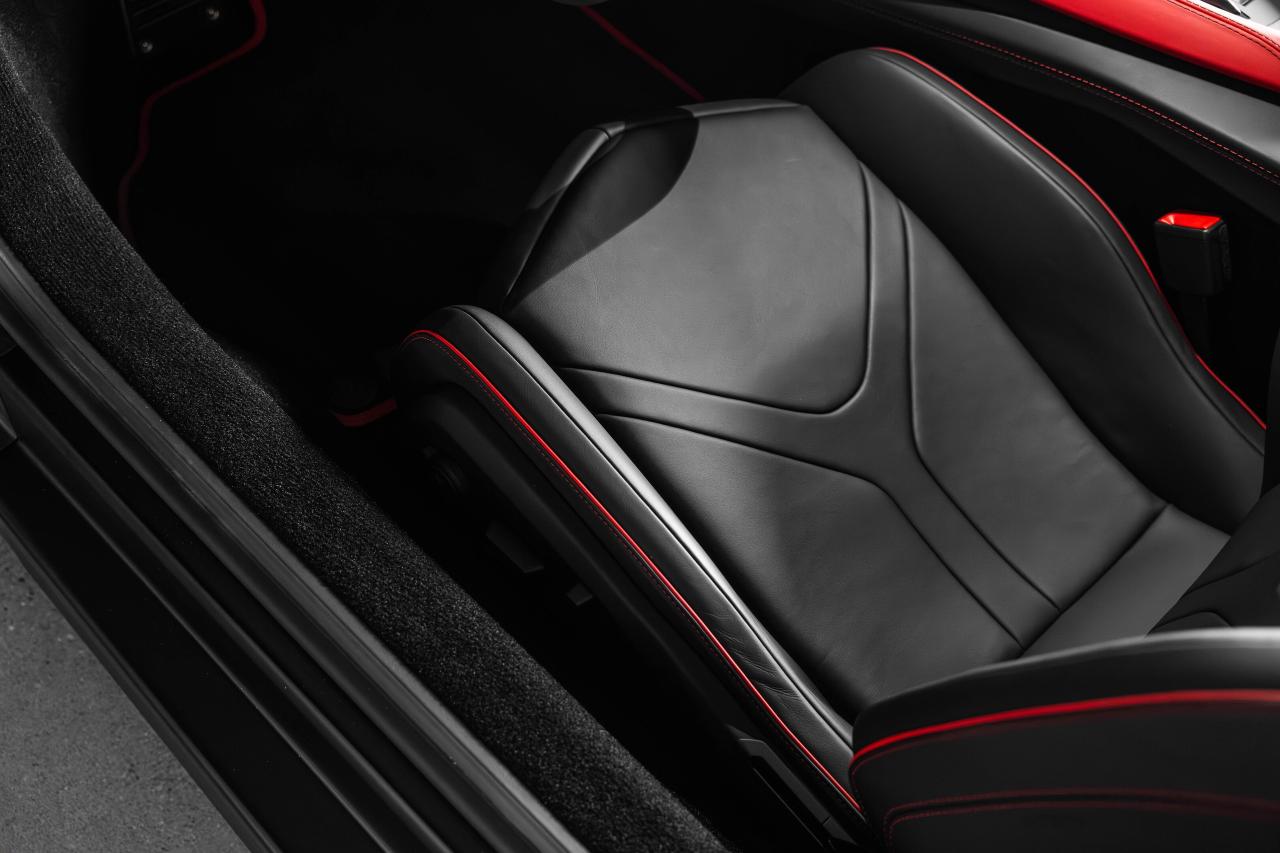 2024 Lamborghini Revuelto  Photo