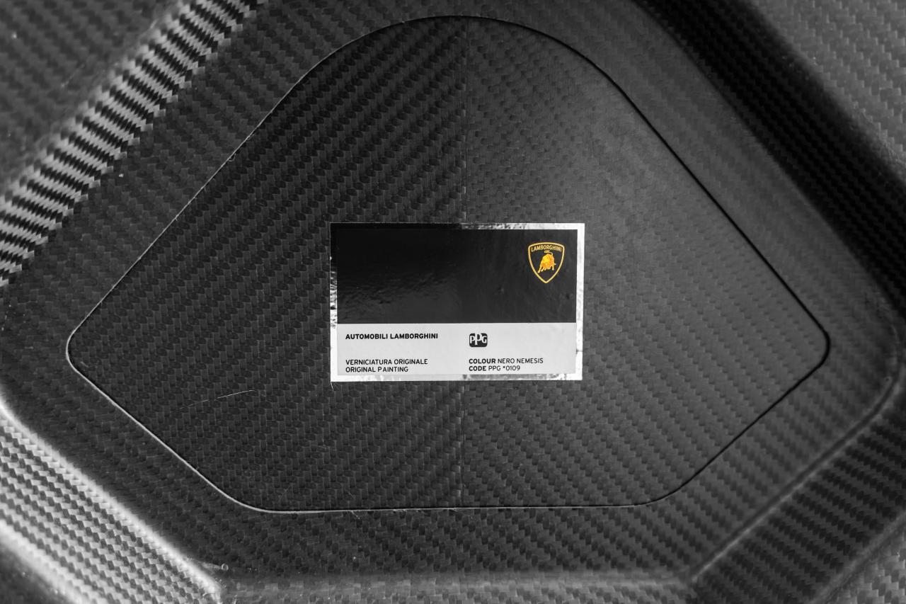 2024 Lamborghini Revuelto  Photo