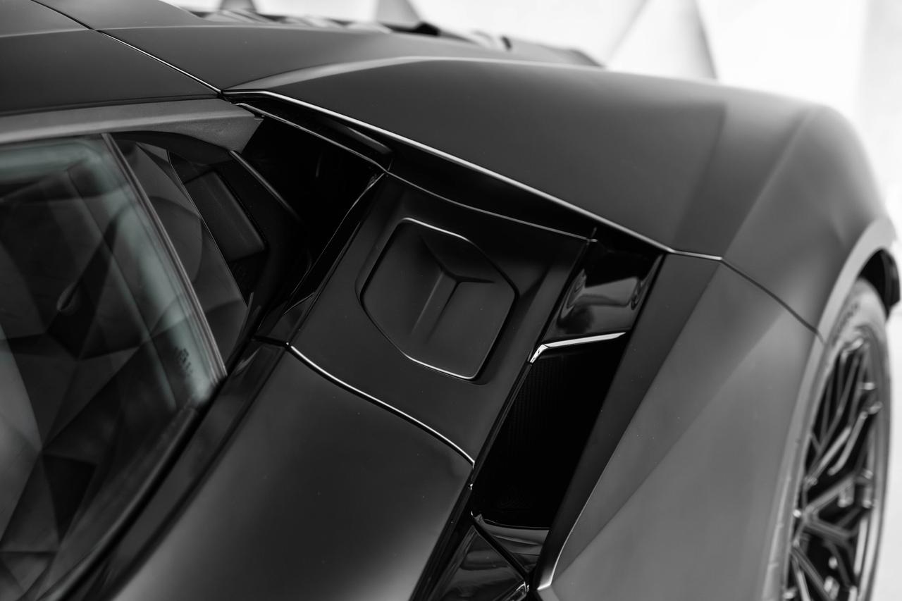 2024 Lamborghini Revuelto  Photo