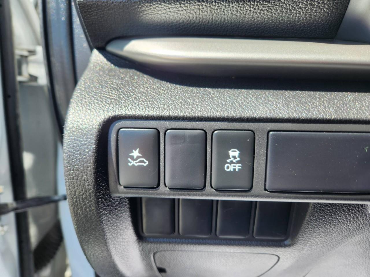 2022 Mitsubishi Eclipse Cross ES 4dr S-AWC Photo