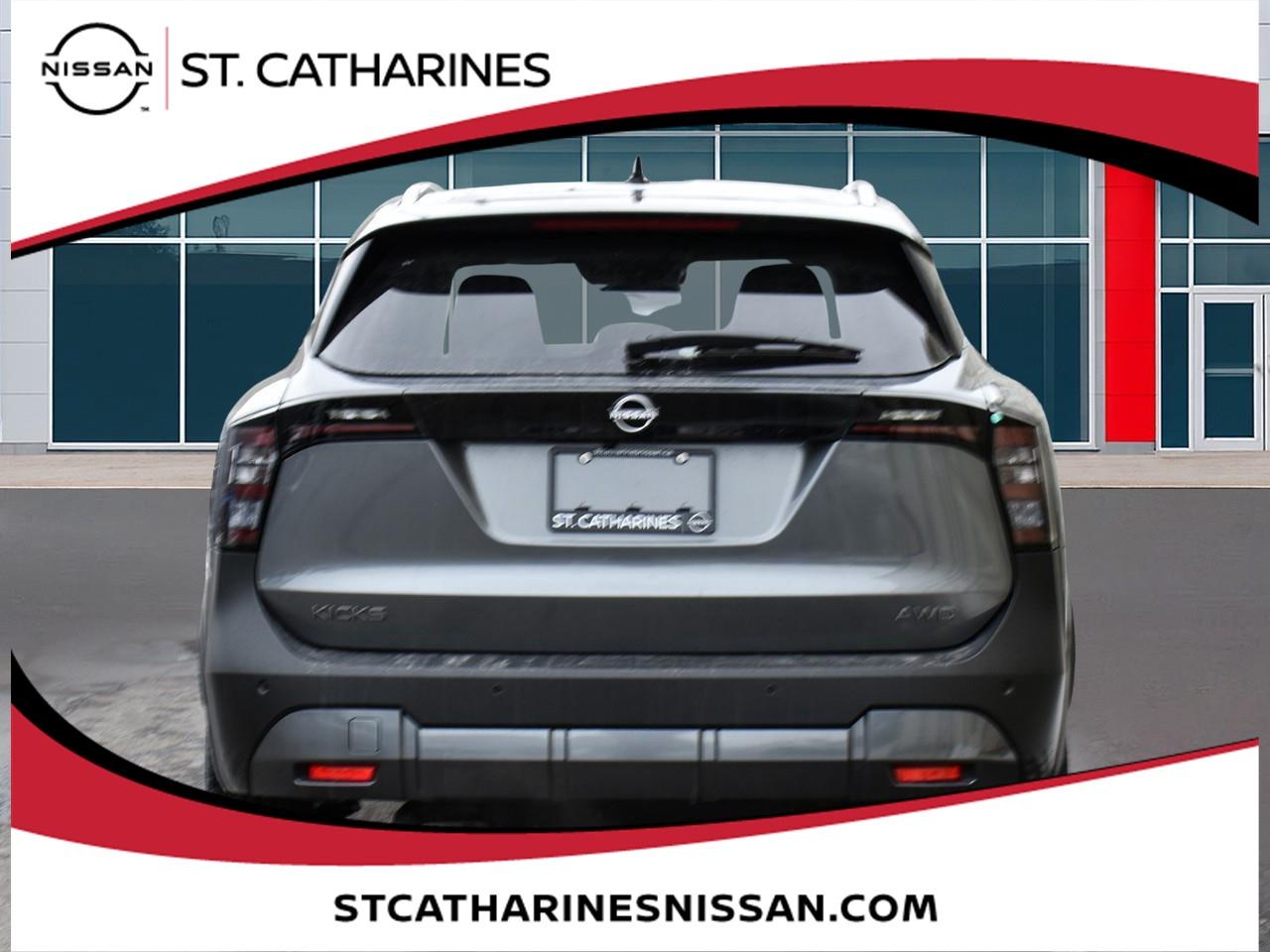 2025 Nissan Kicks SV Photo