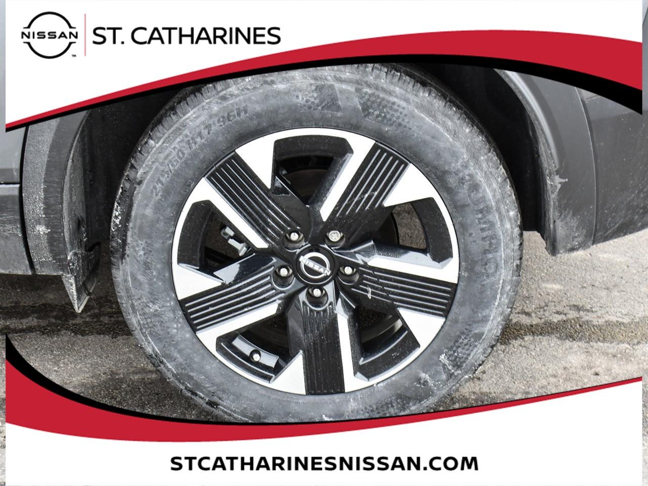 2025 Nissan Kicks SV Photo