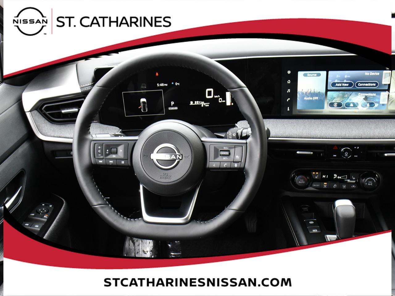 2025 Nissan Kicks SV Photo