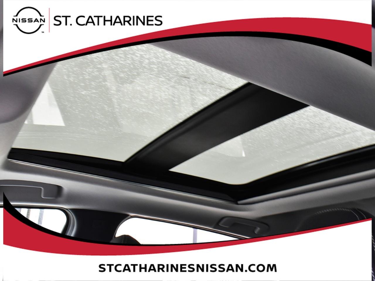 2025 Nissan Kicks SV Photo