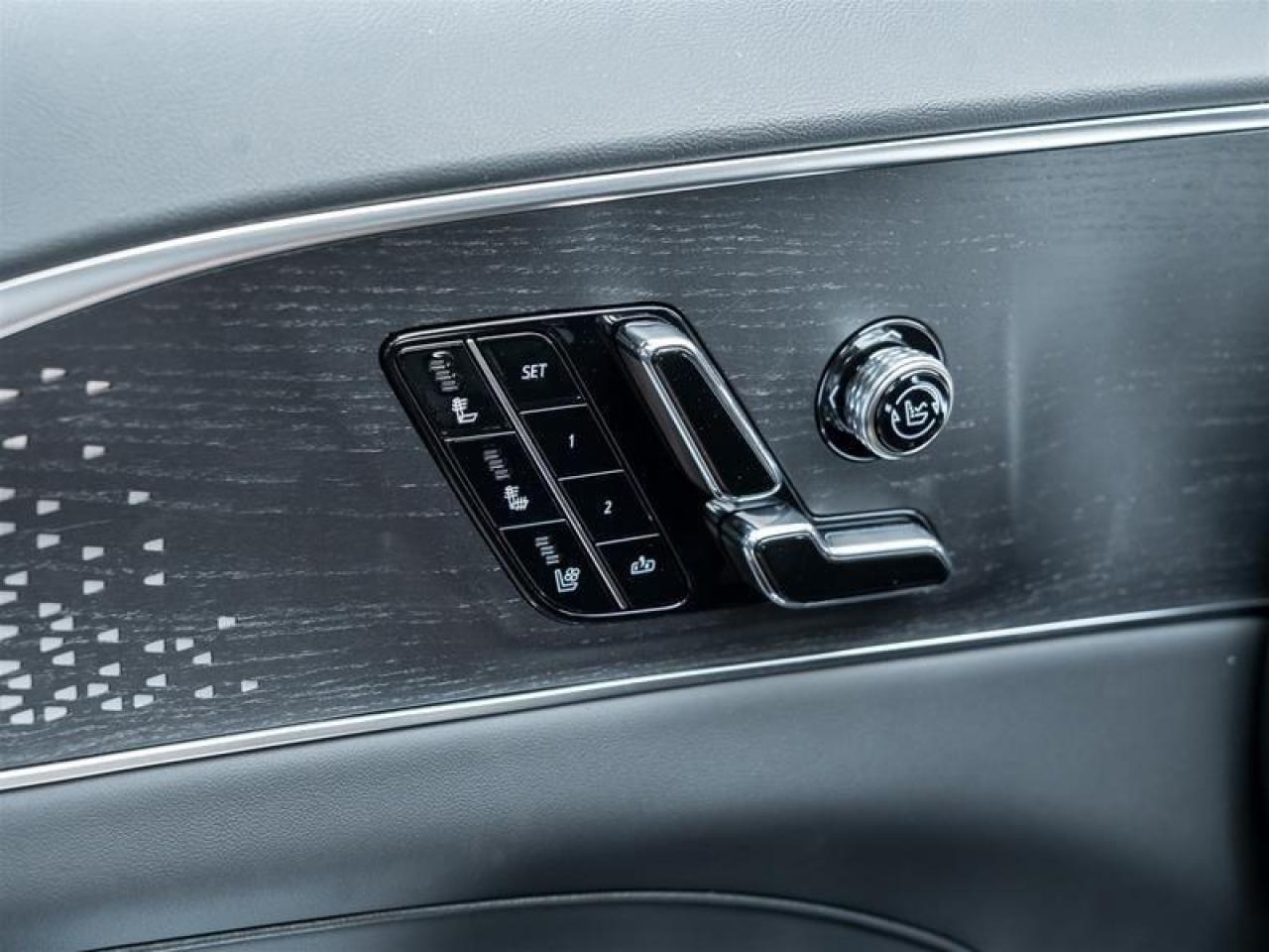 2026 Cadillac LYRIQ V Premium 4dr Photo