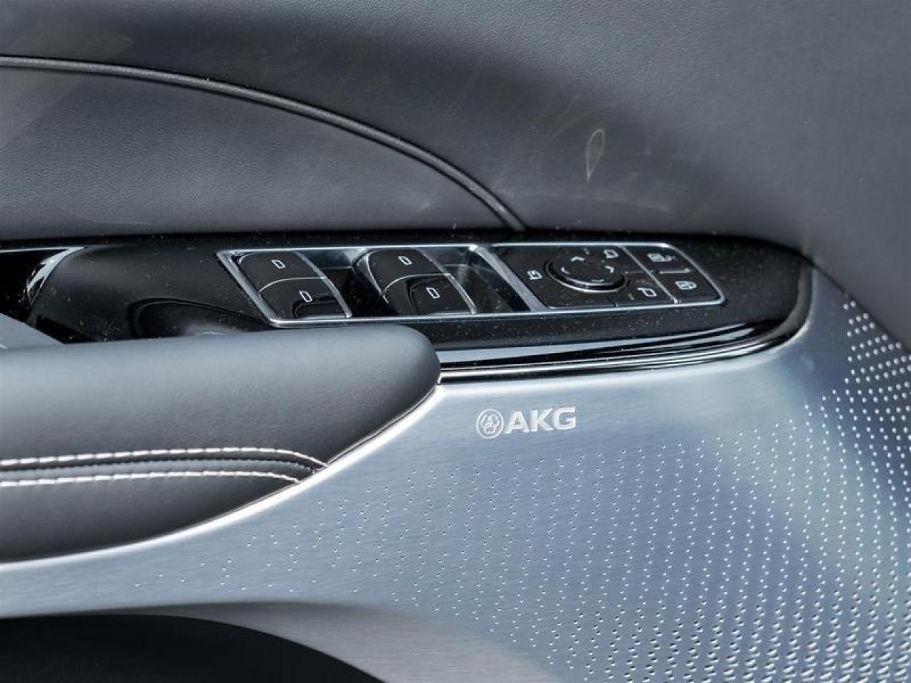 2026 Cadillac LYRIQ V Premium 4dr Photo