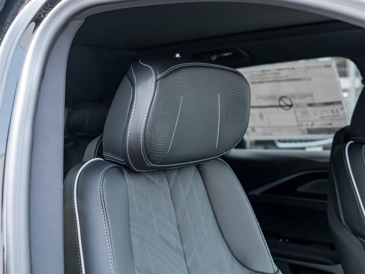 2026 Cadillac LYRIQ V Premium 4dr Photo