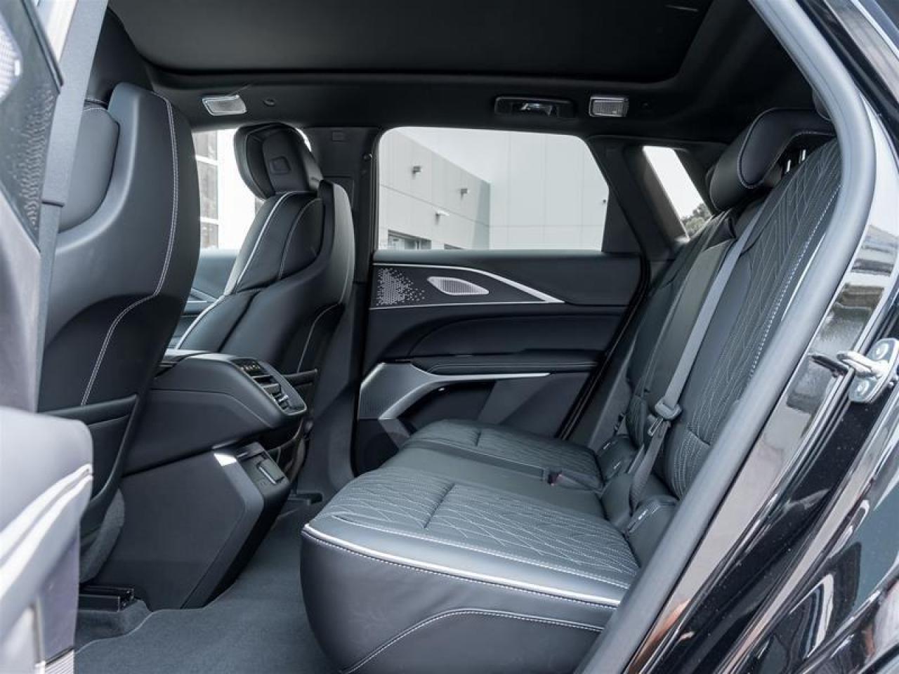 2026 Cadillac LYRIQ V Premium 4dr Photo