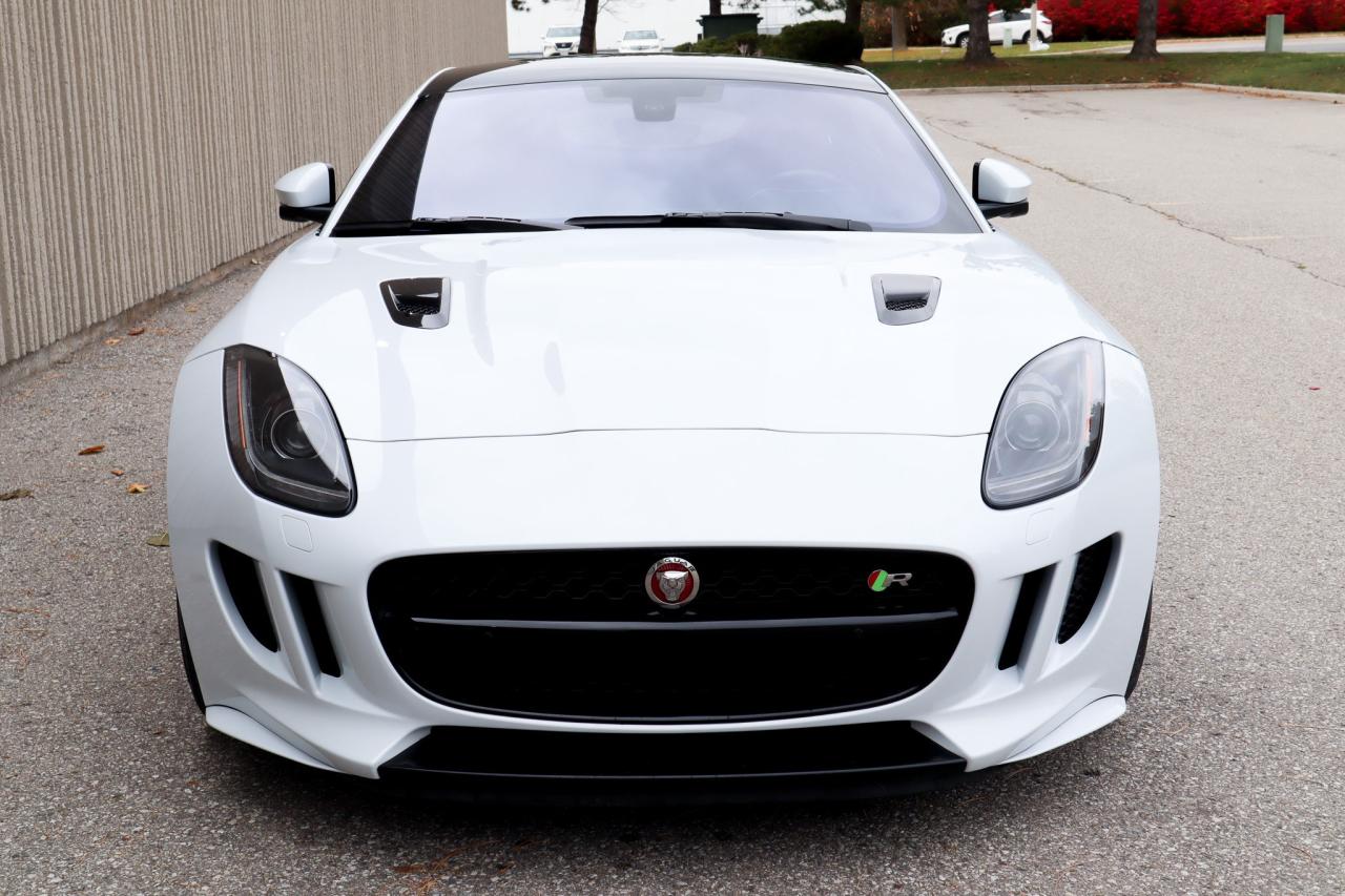 2017 Jaguar F-Type  Photo