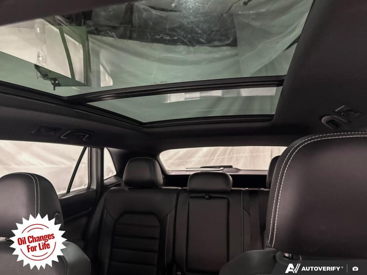 2022 Volkswagen Atlas Cross Sport Highline 3.6 FSI 4MOTION Photo