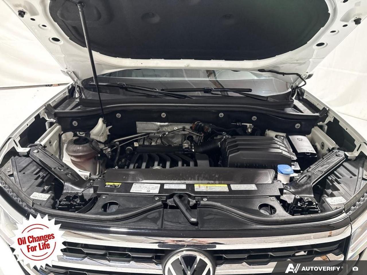 2022 Volkswagen Atlas Cross Sport Highline 3.6 FSI 4MOTION Photo