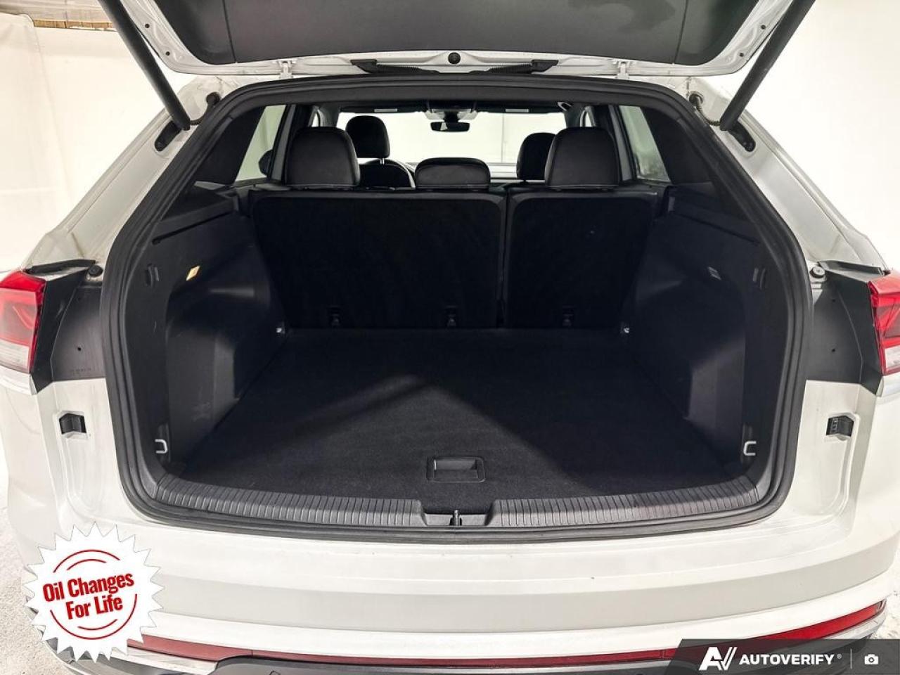 2022 Volkswagen Atlas Cross Sport Highline 3.6 FSI 4MOTION Photo