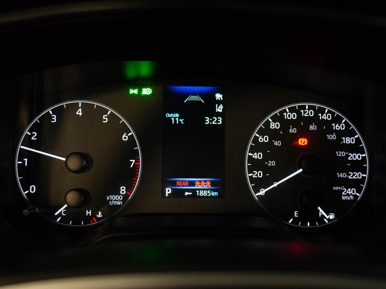 2023 Toyota Corolla Cross LE Photo