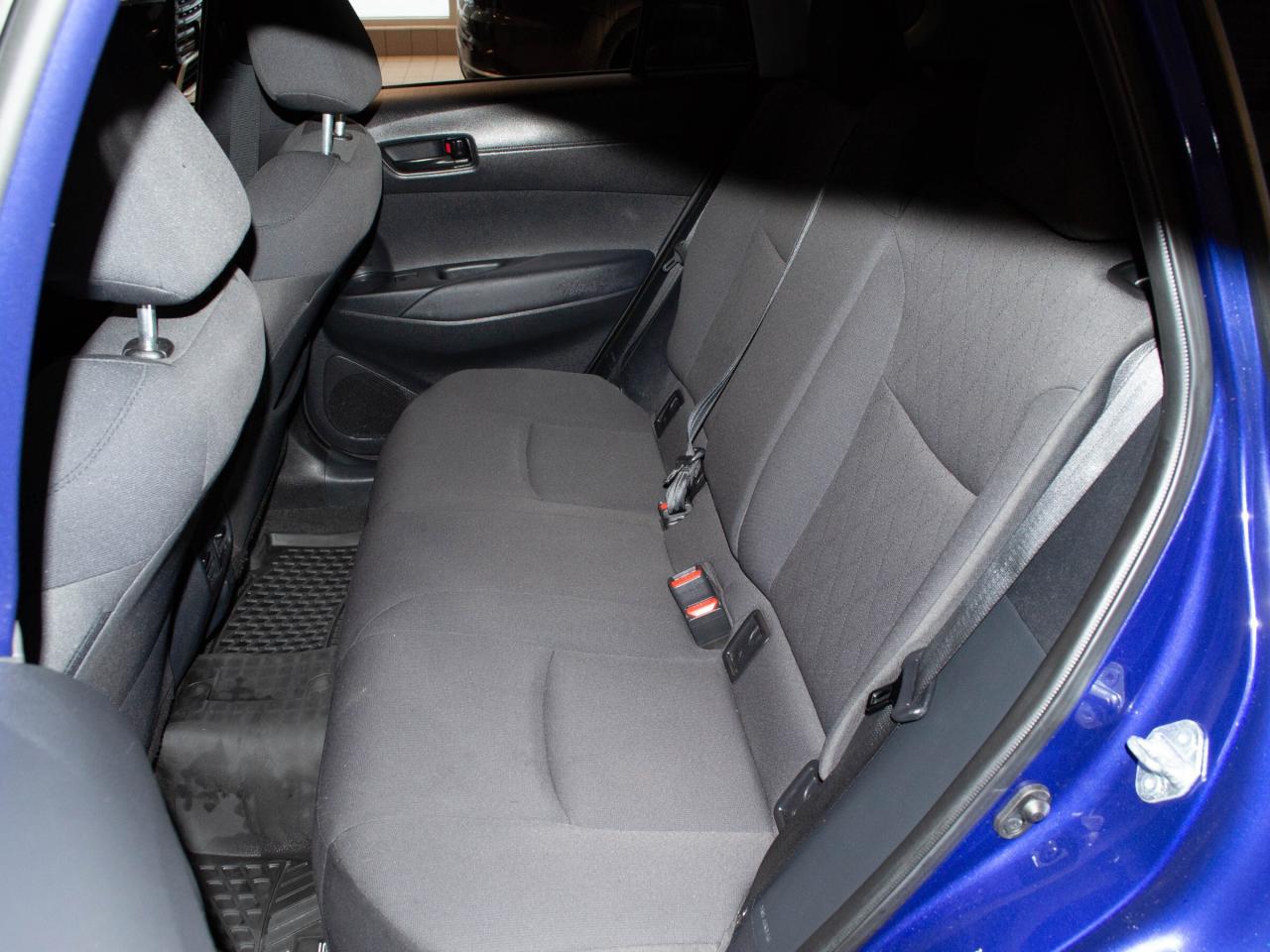 2023 Toyota Corolla Cross LE Photo