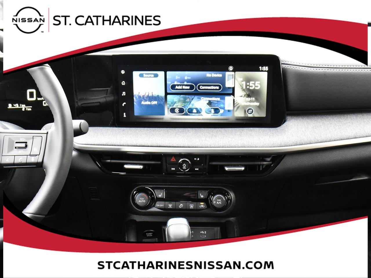 2025 Nissan Kicks SV Photo