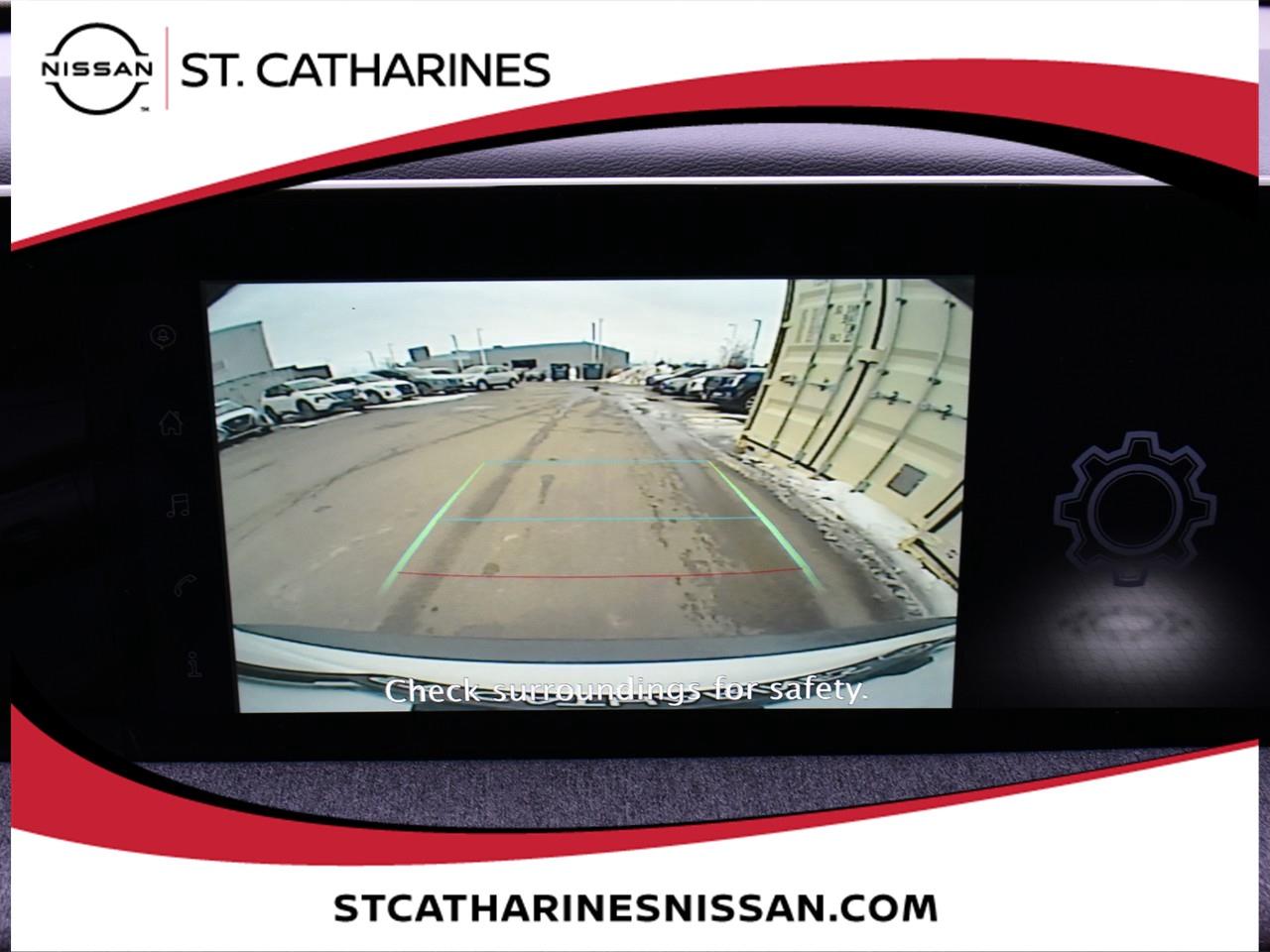 2025 Nissan Kicks SV Photo