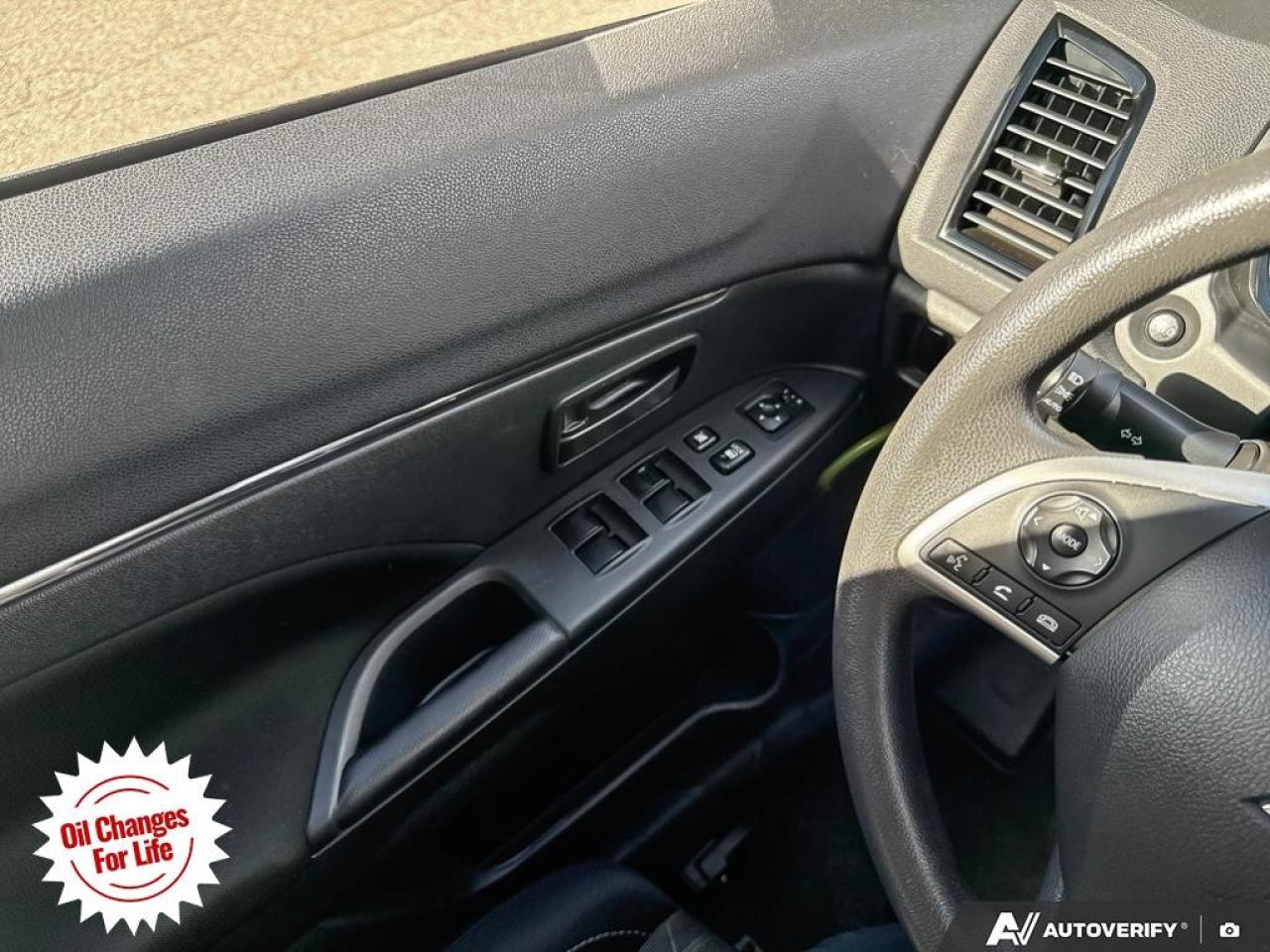 2022 Mitsubishi RVR ES AWC [CS45-B] Photo