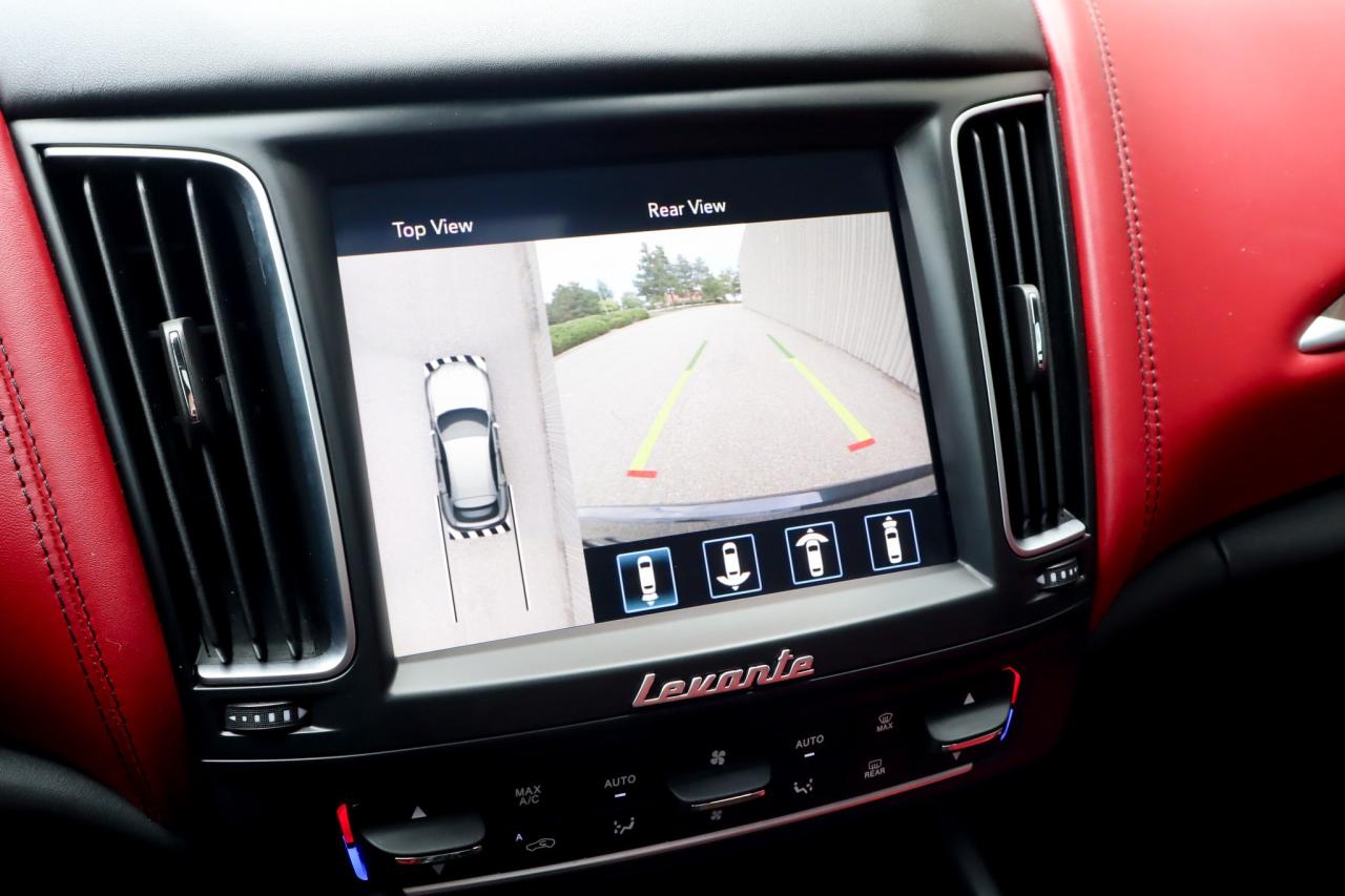 2019 Maserati Levante  Photo