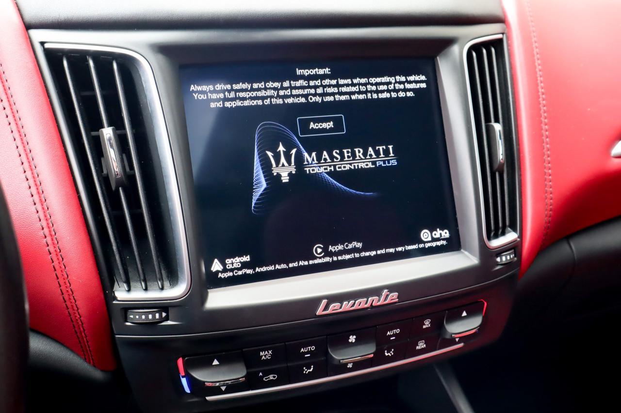 2019 Maserati Levante  Photo